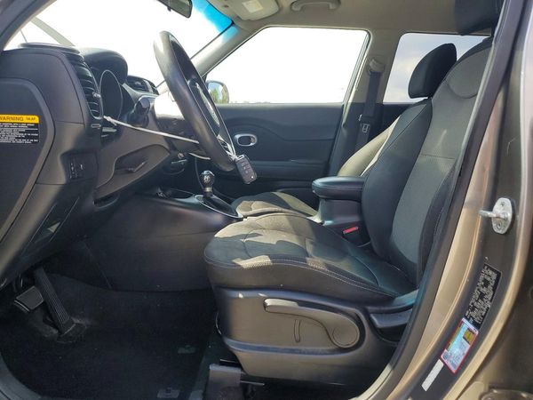 2019 KIA SOUL Plus — DENT
