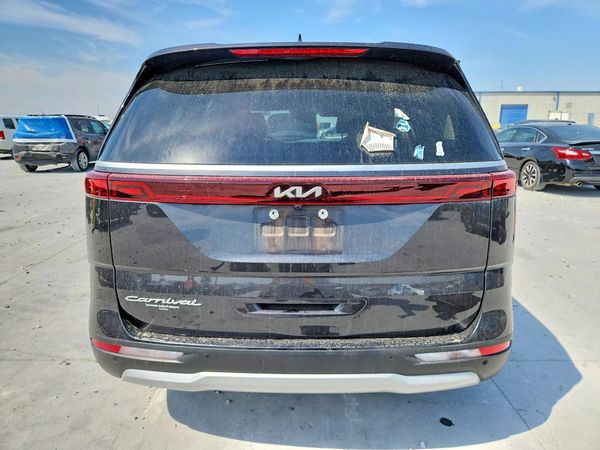 2022 KIA CARNIVAL LX, LX Seat Package — DIRR