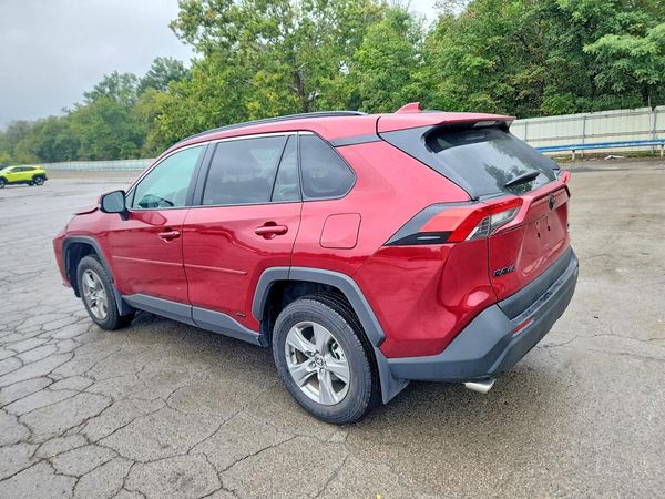 2025 TOYOTA RAV4 XLE — DSRA