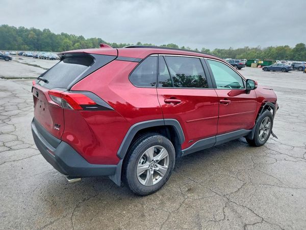 2025 TOYOTA RAV4 XLE — PSRA