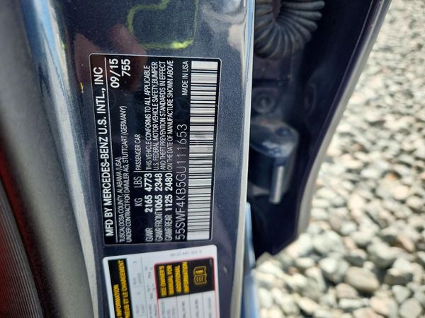 2016 MERCEDES-BENZ C C300-4M — VINS