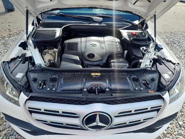 2020 MERCEDES-BENZ GLS-CLASS GLS450-4M — Engine bay