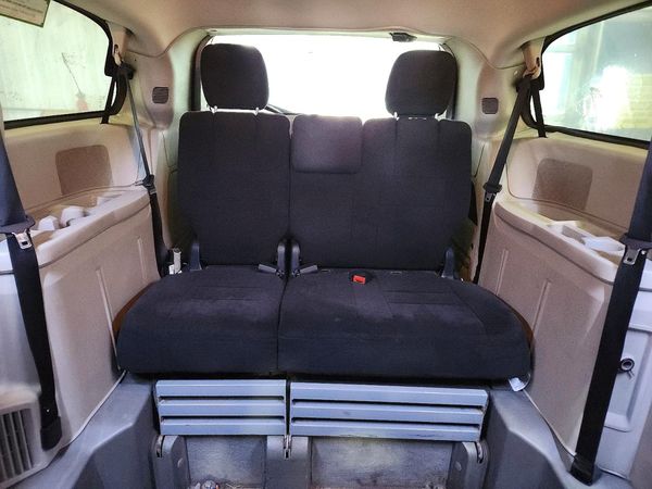 2013 DODGE GRAND CARAVAN SE — SUVN
