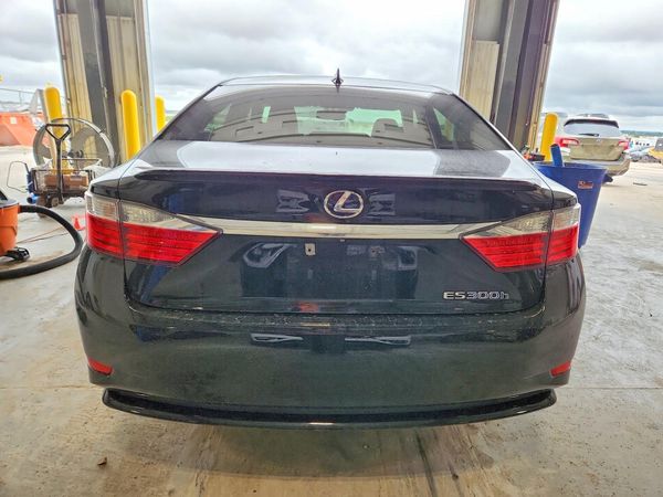 2015 LEXUS ES 300H — DIRR