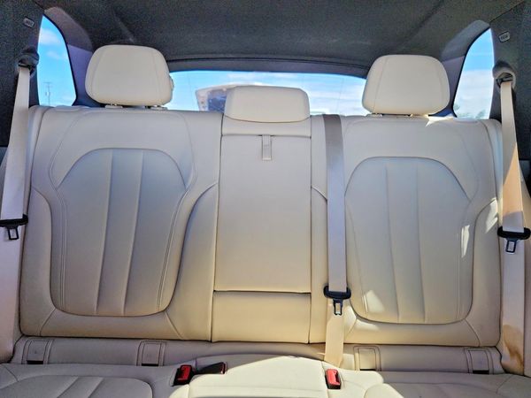 2020 BMW X5 xDrive40i — SUVN