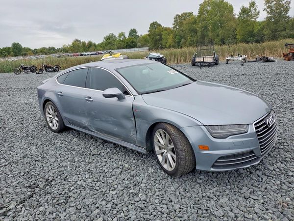 2016 AUDI A7 — Passenger 3/4