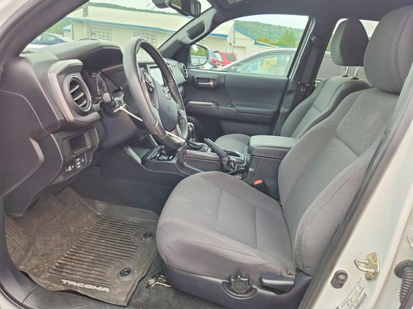 2019 TOYOTA TACOMA SR5 — DENT