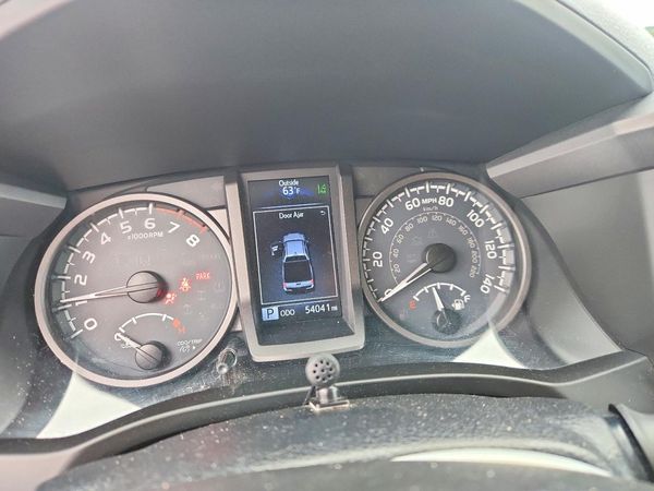 2019 TOYOTA TACOMA SR5 — ODOM