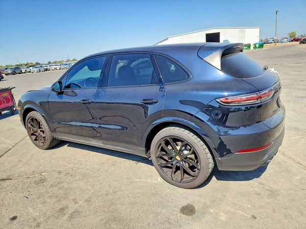 2022 PORSCHE CAYENNE Base — DSRA