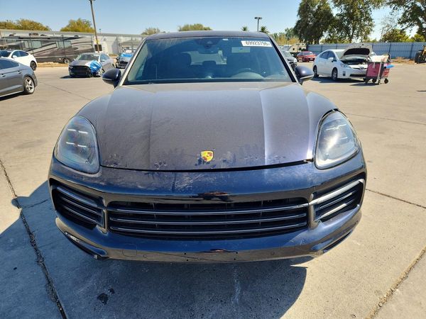 2022 PORSCHE CAYENNE Base — DIRF