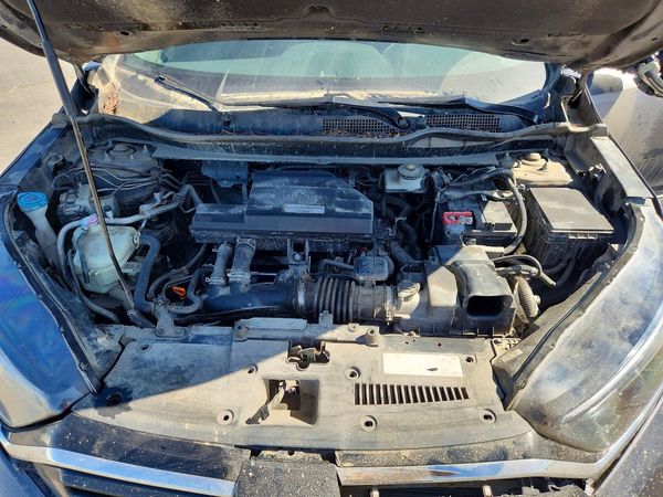 2021 HONDA CR-V — Engine bay