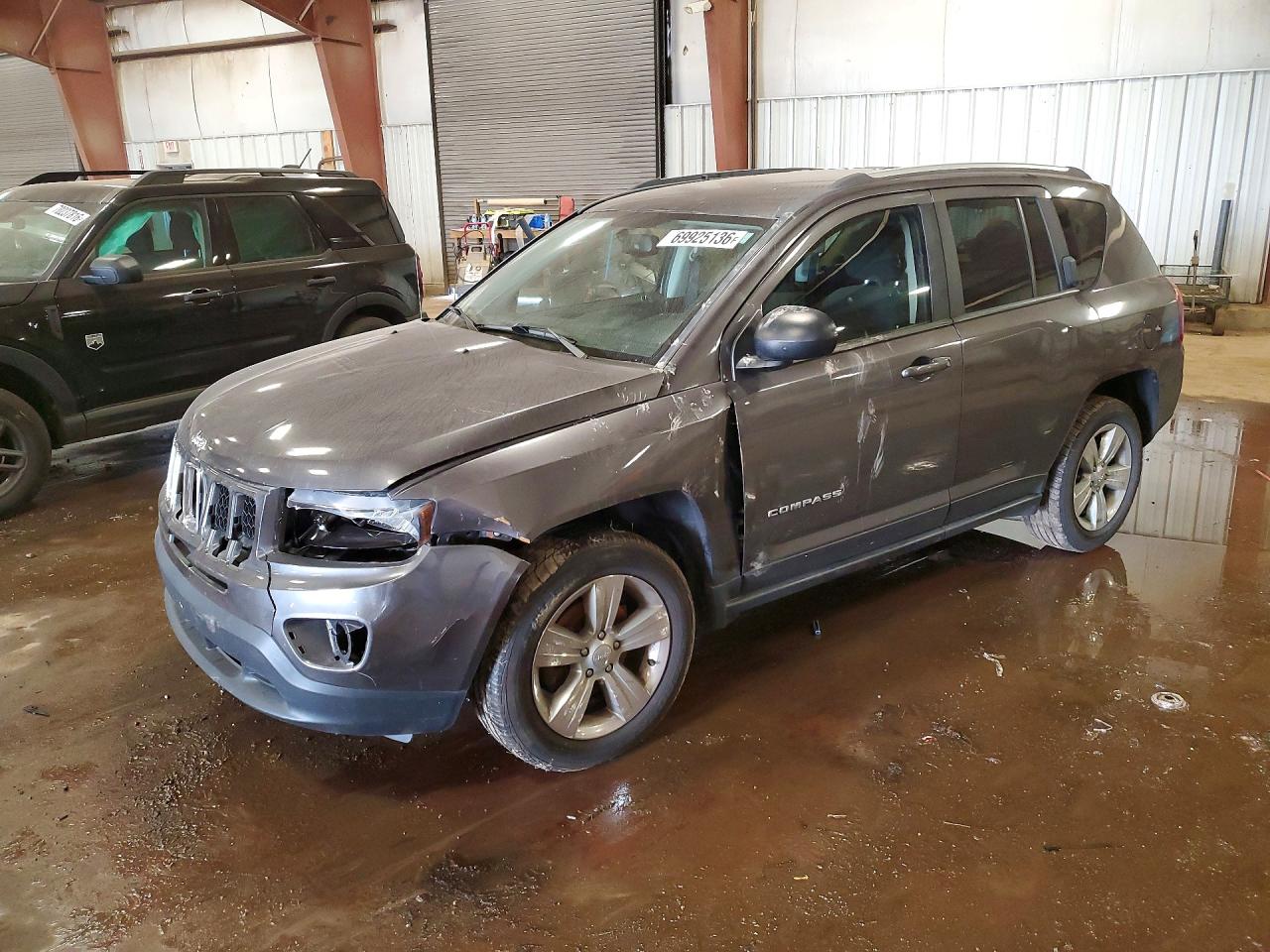 2016 JEEP COMPASS Sport — Front 3/4