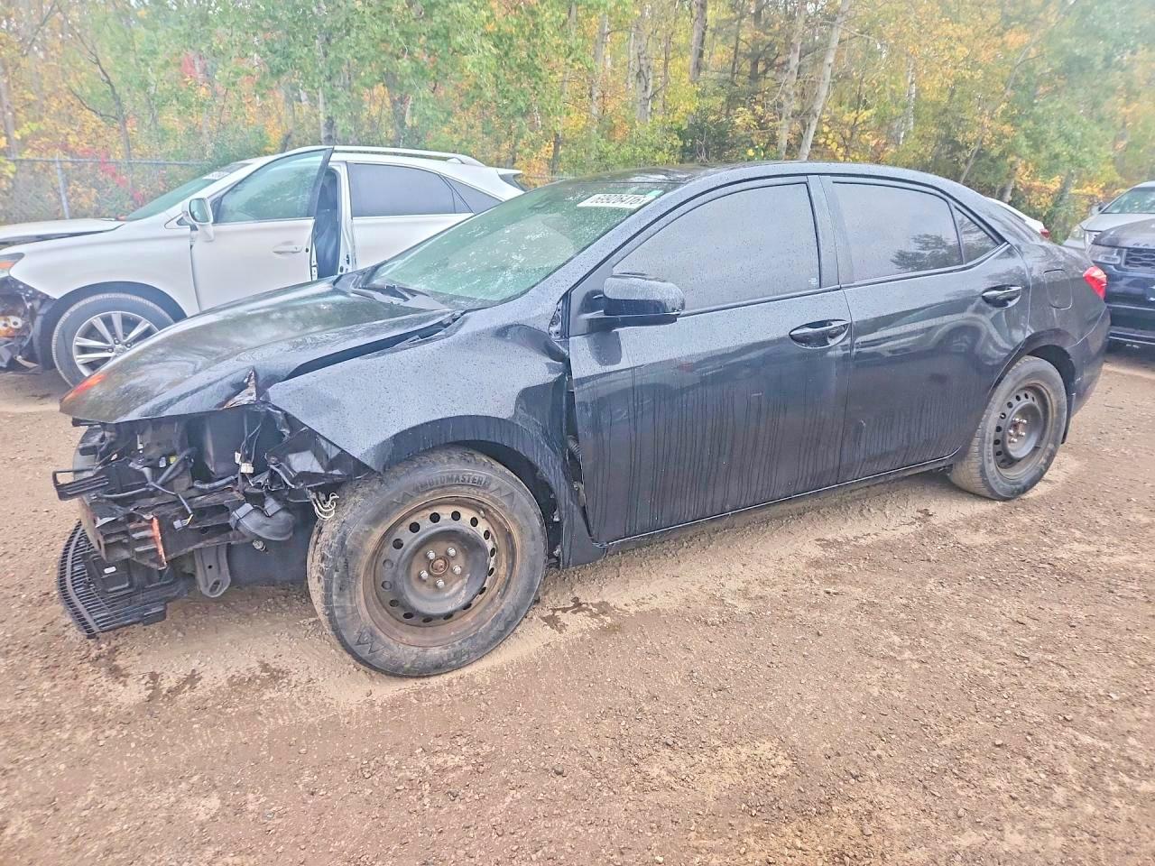2018 TOYOTA COROLLA L/LE/SE/XLE/XSE — Front 3/4