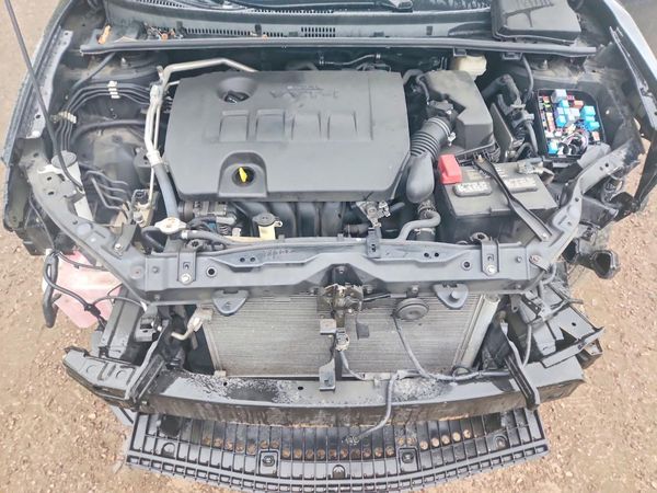 2018 TOYOTA COROLLA L/LE/SE/XLE/XSE — Engine bay