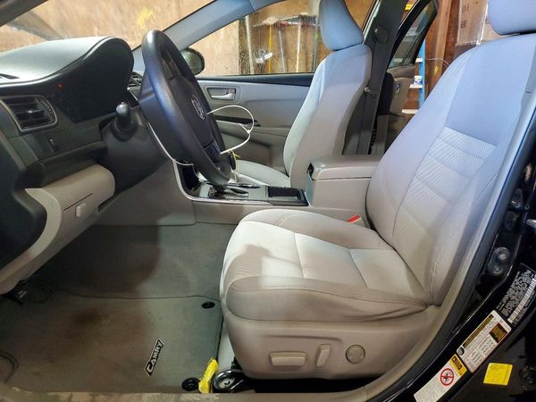 2015 TOYOTA CAMRY — DENT