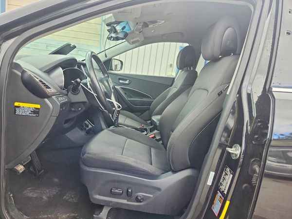 2013 HYUNDAI SANTA FE — DENT
