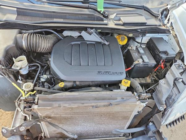 2019 DODGE GRAND CARAVAN SE — Engine bay