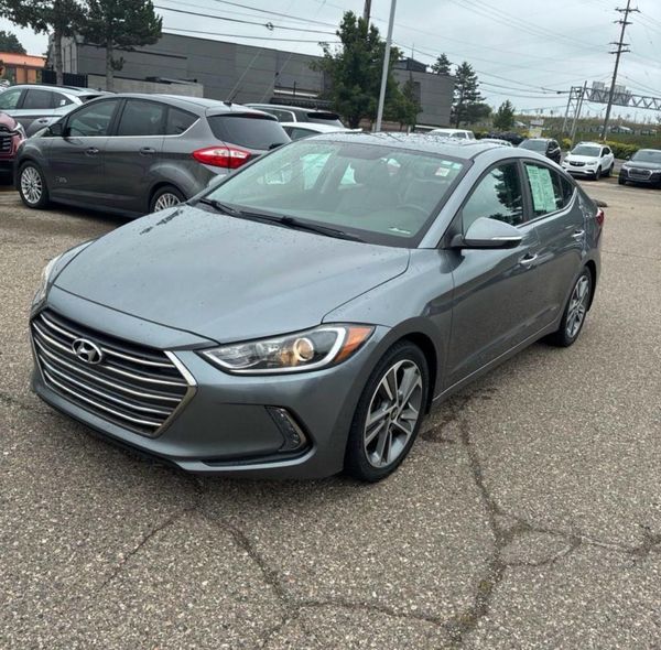 2017 HYUNDAI ELANTRA