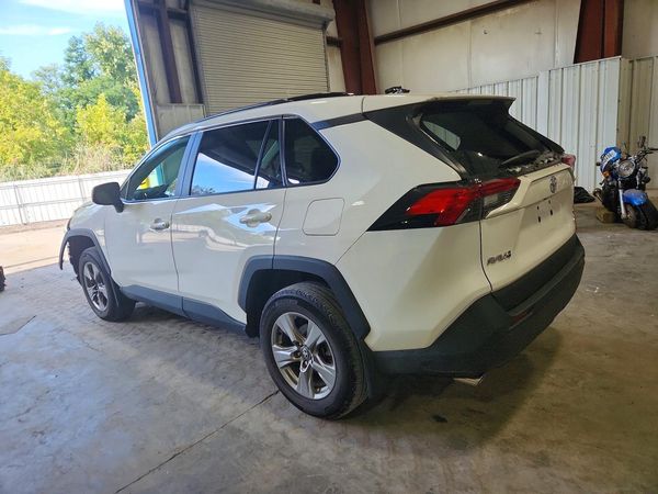 2022 TOYOTA RAV4 XLE — DSRA