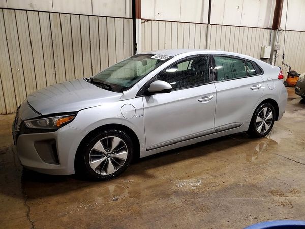 2019 HYUNDAI IONIQ — Front 3/4