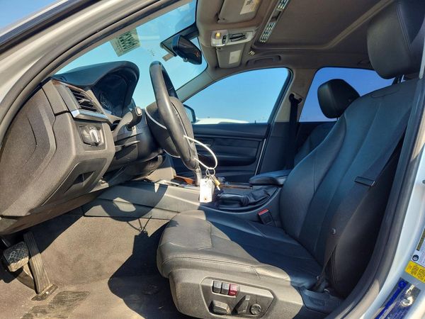 2015 BMW 328 SA — DENT