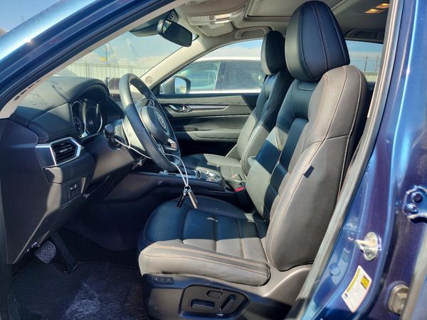 2023 MAZDA CX-5 Preferred Package — DENT