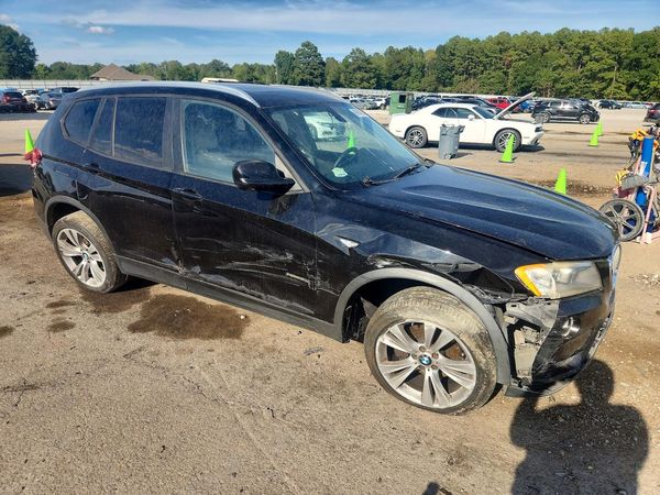 2014 BMW X3 xDrive35i — Passenger 3/4