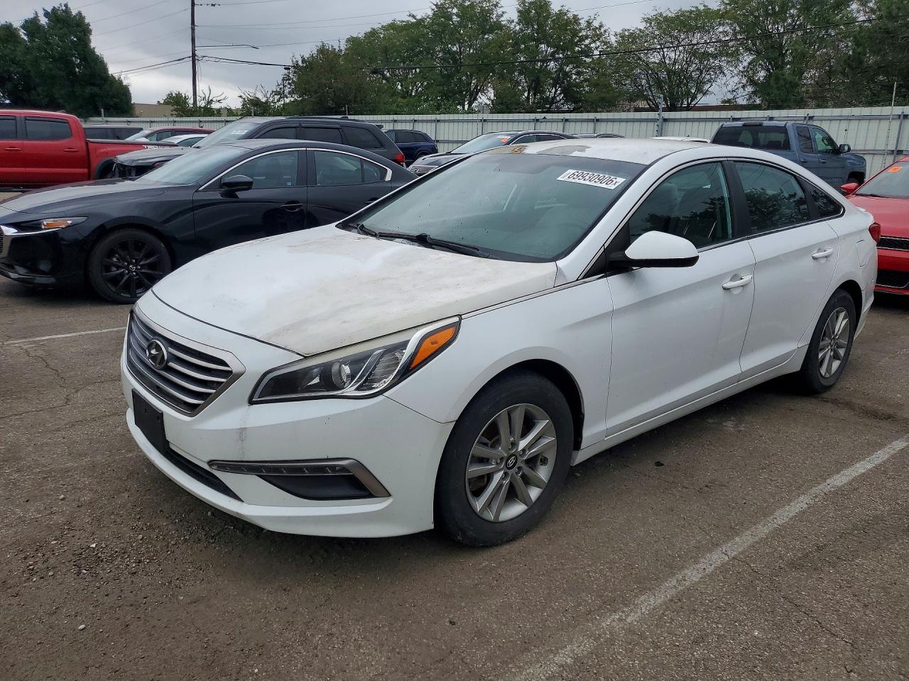 2015 HYUNDAI SONATA SE, ECO — Front 3/4