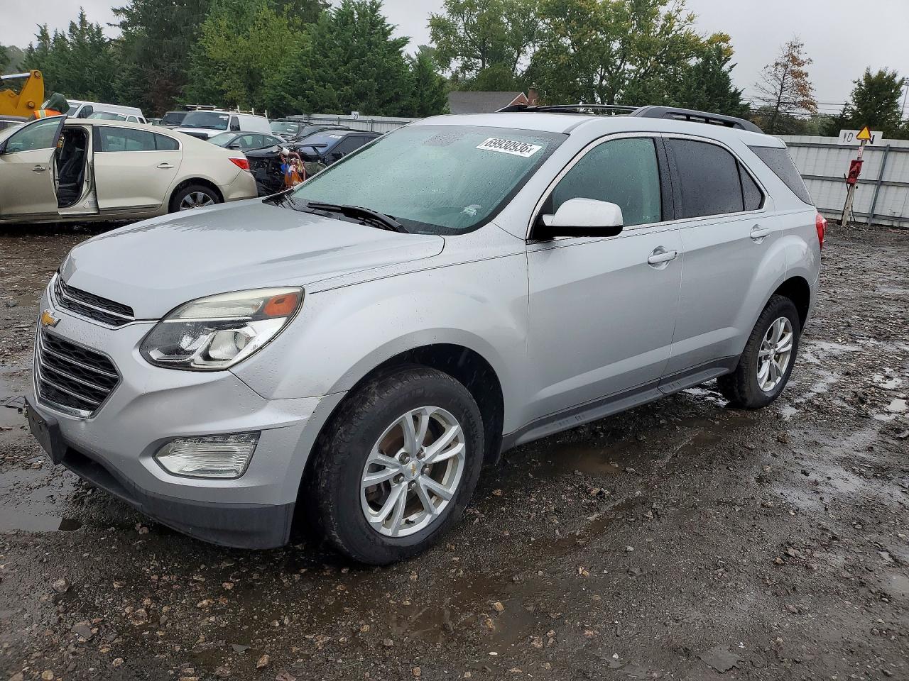 2016 CHEVROLET EQUINOX LT — Front 3/4
