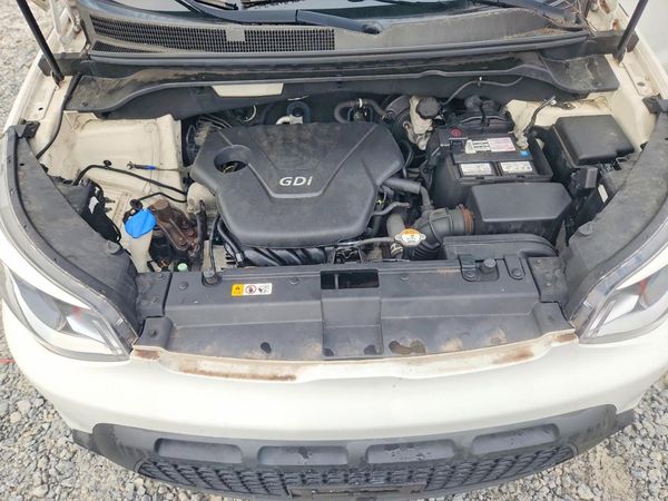 2015 KIA SOUL GL(Middle-low grade) — Engine bay