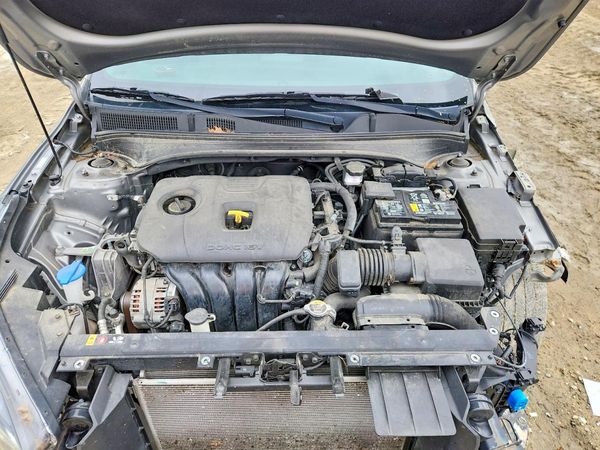 2022 KIA FORTE GT Line — Engine bay