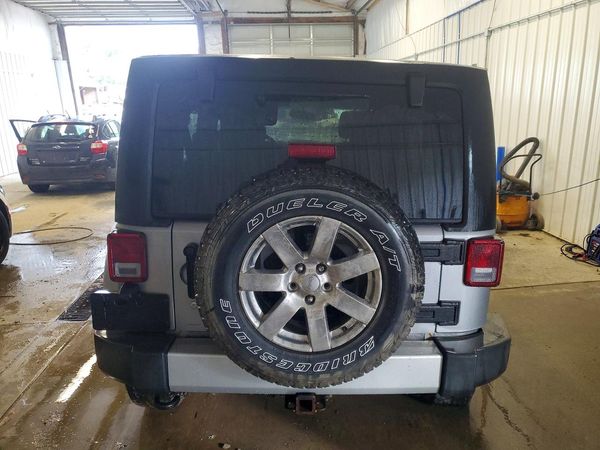 2013 JEEP WRANGLER Sahara — DIRR