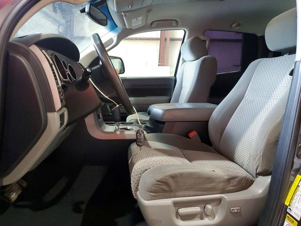 2012 TOYOTA TUNDRA SR5 — DENT