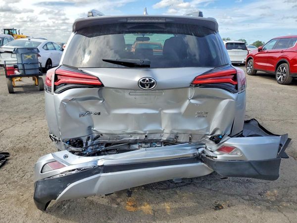 2016 TOYOTA RAV4 XLE (M Grade) — DIRR