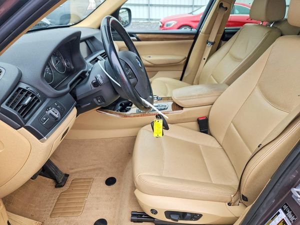 2013 BMW X3 xDrive28i — DENT