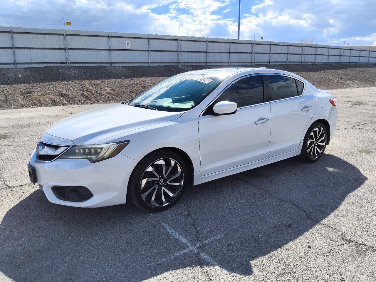 2016 ACURA ILX — Front 3/4