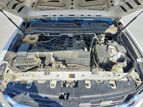 2017 CHEVROLET COLORADO Work Truck — Engine bay