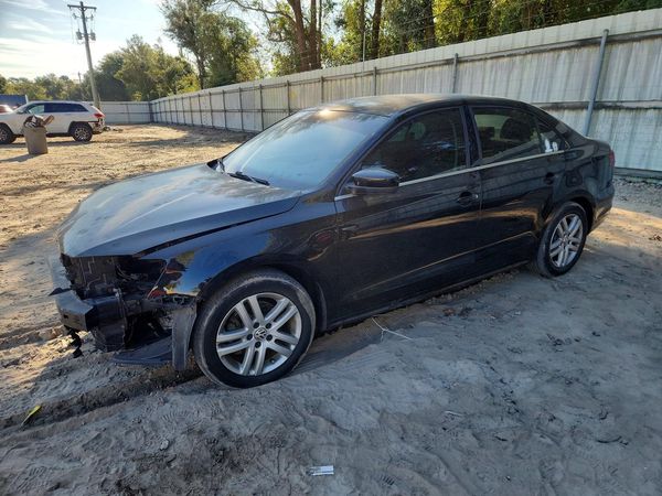 2017 VOLKSWAGEN JETTA — DSFA — Front 3/4