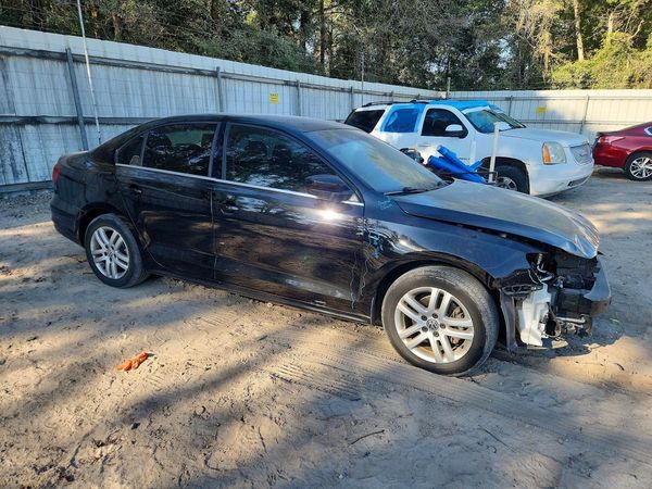2017 VOLKSWAGEN JETTA S — Passenger 3/4