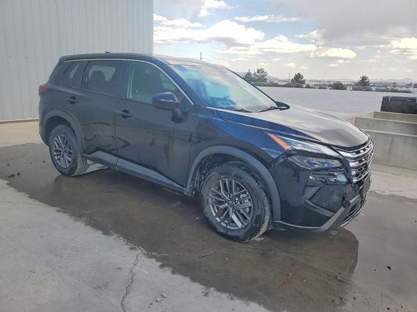 2026 NISSAN ROGUE SV — Passenger 3/4