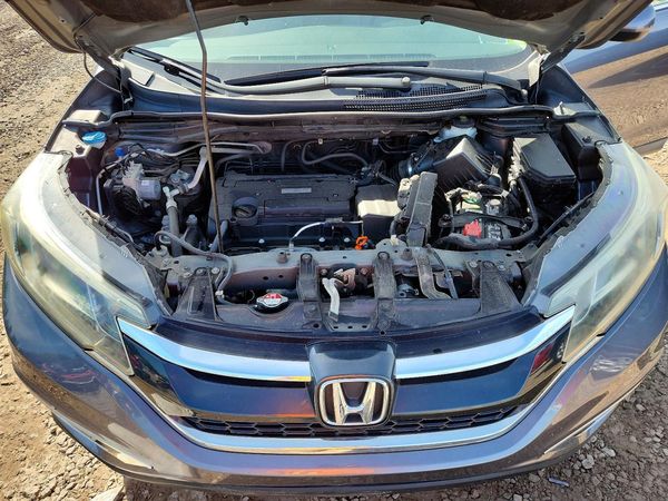 2016 HONDA CRV EX — Engine bay