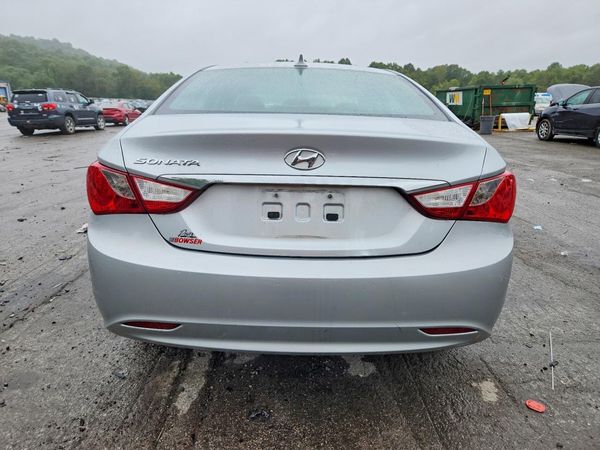 2013 HYUNDAI SONATA GLS/ GLS Popular — DIRR