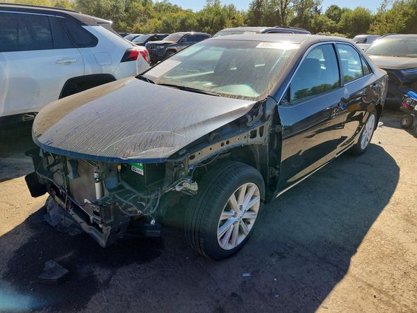 2014 TOYOTA CAMRY — DSFA — Front 3/4
