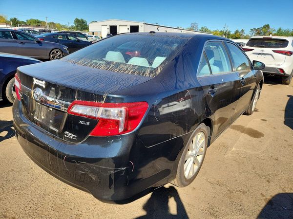 2014 TOYOTA CAMRY — PSRA
