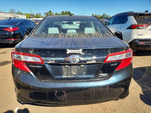 2014 TOYOTA CAMRY — DIRR