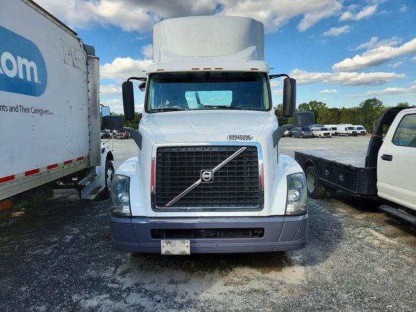 2018 VOLVO VNL — DIRF