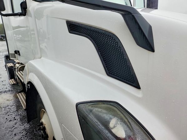 2018 VOLVO VNL — PSOE