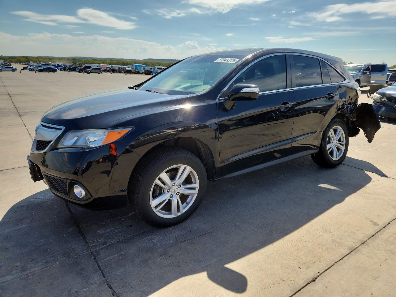 2015 ACURA RDX Technology Package — Front 3/4