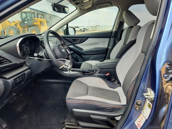 2018 SUBARU CROSSTREK Premium — DENT