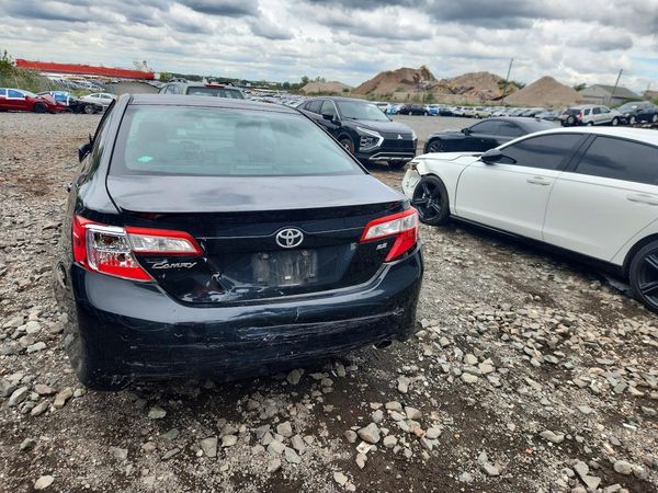 2014 TOYOTA CAMRY — DIRR